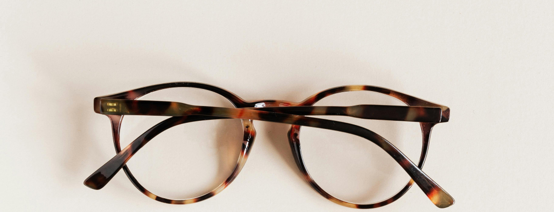 image of tortise shell owl framed glasses